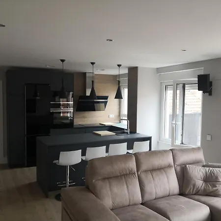 Daire Apartamento Piso 5 Estrellas Salamanca